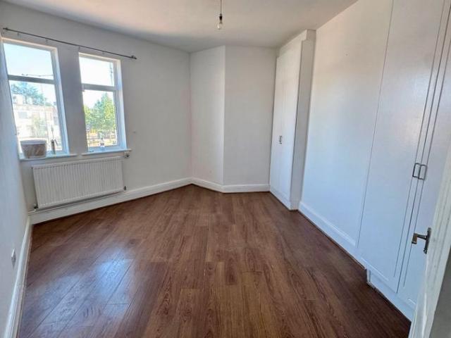 Apartment for rent in Becontree, Greater London