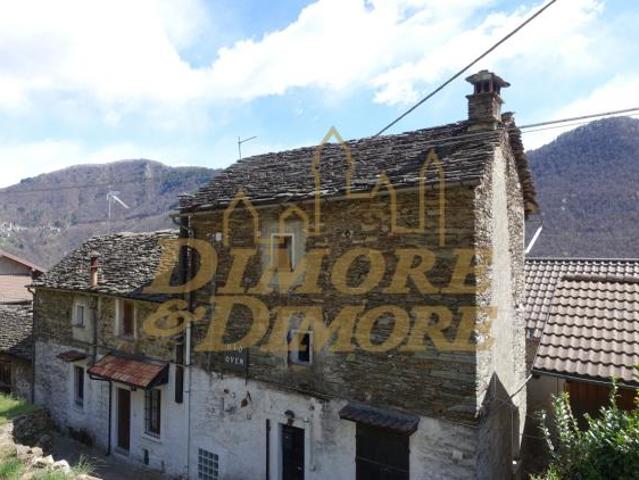 Locale Commerciale in vendita a Piemonte, Verbano-cusio-ossola