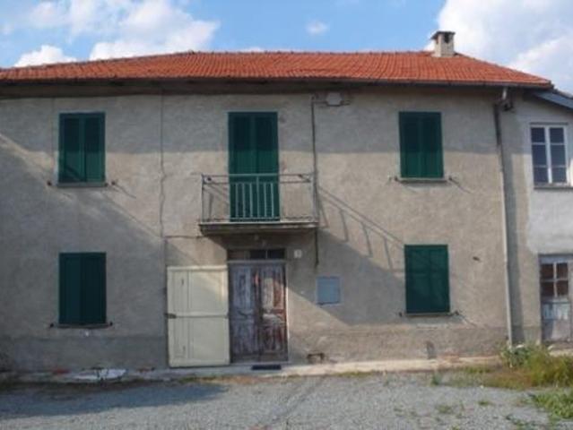 Locale Commerciale in vendita a Piemonte, Alessandria