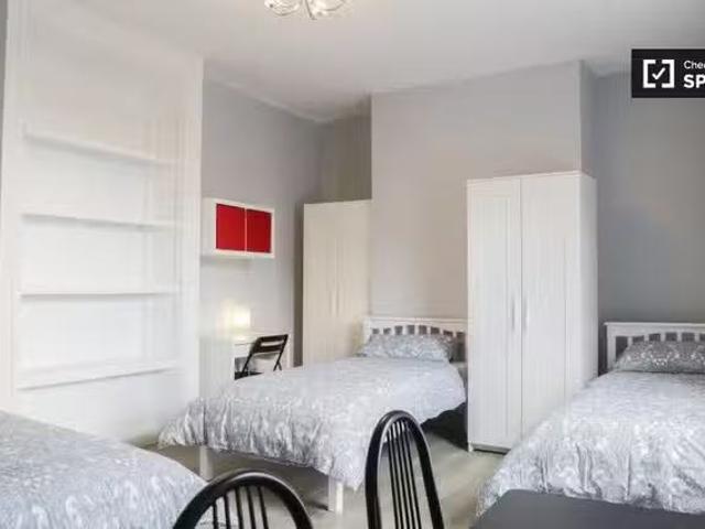 House to rent in Bluebell, North Tipperary