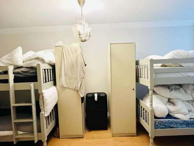 Room to rent in Dublin 3, Bluebell