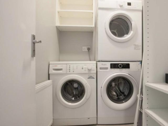 Apartment to rent in Bluebell, North Tipperary