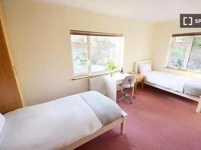 House to rent in Bluebell, North Tipperary