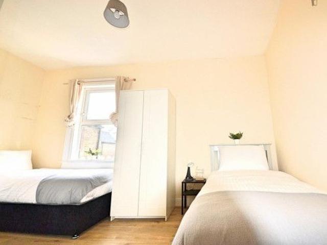 Room to rent in Bluebell, North Tipperary
