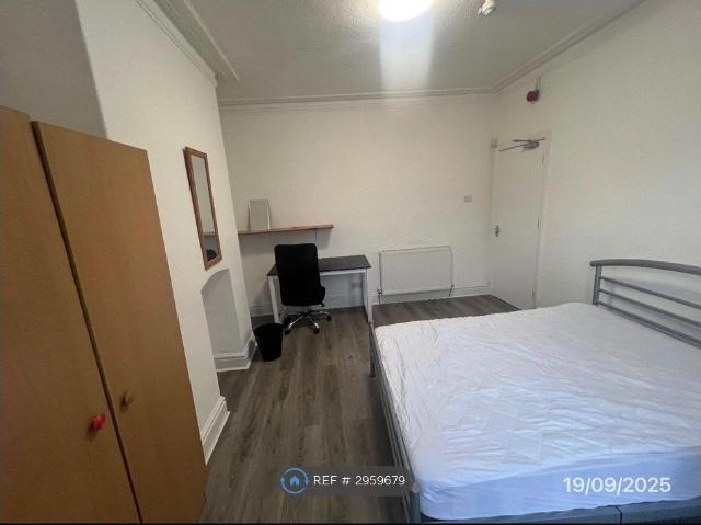House for rent in Victoria Park, Manchester