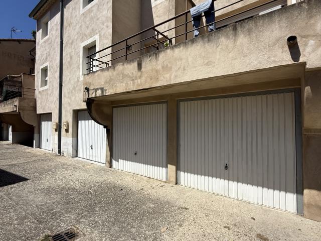 Garage location à Avignon, Bédarrides