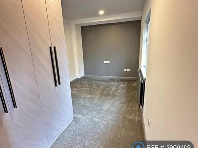 Apartment for rent in Wallington, Greater London