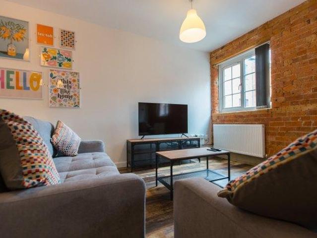 House for rent in Bede Island, Old Wharf