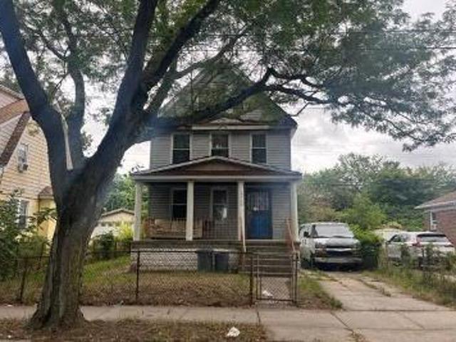House for sale in Queens, Arverne
