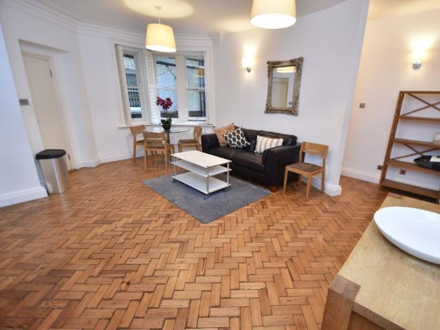 Apartment for rent in Saint Giles, Bloomsbury