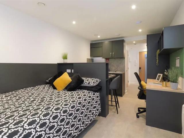 Apartment for rent in St. Mildred's, The Bridge