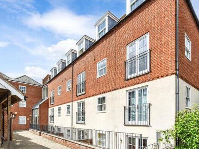 House for sale in Littlecote, West Sussex