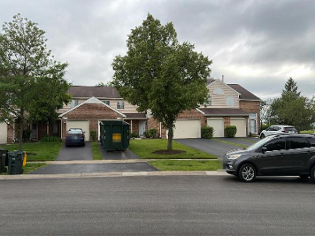 Condo for sale in Carol Stream, Illinois