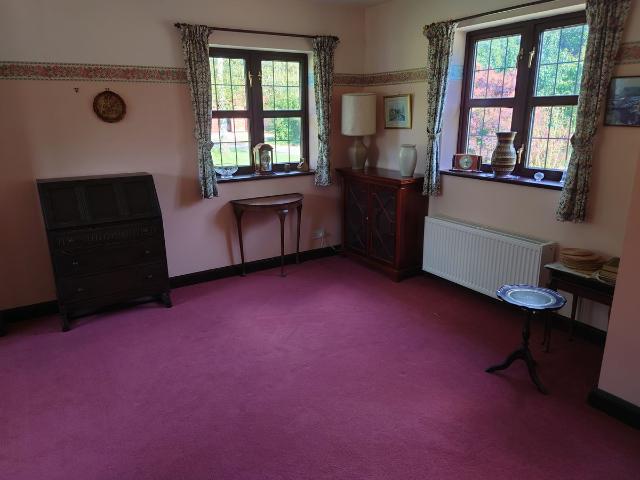 Studio for rent in Bedford