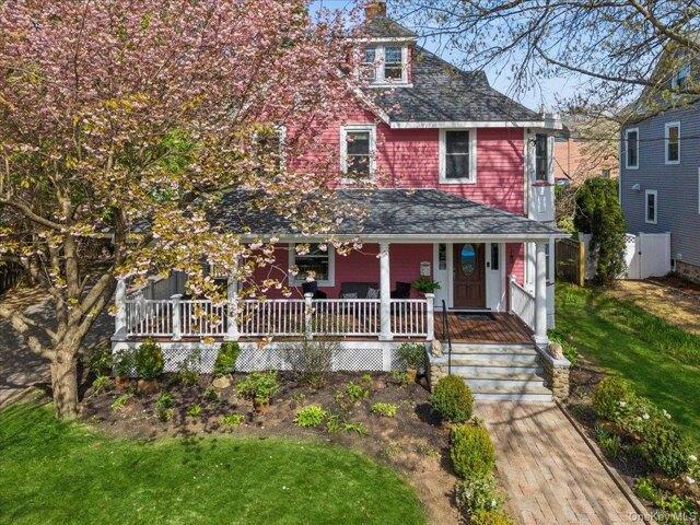 House for sale in Bedford, New York