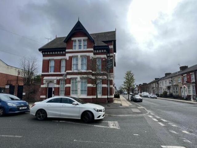 House for sale in Calderstones