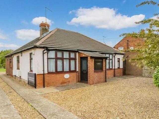 House for sale in Northampton, Northamptonshire