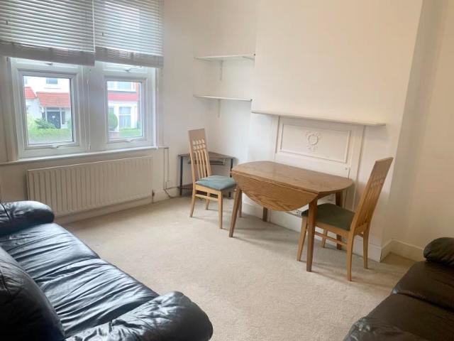 Apartment for rent in Lane, Greater London