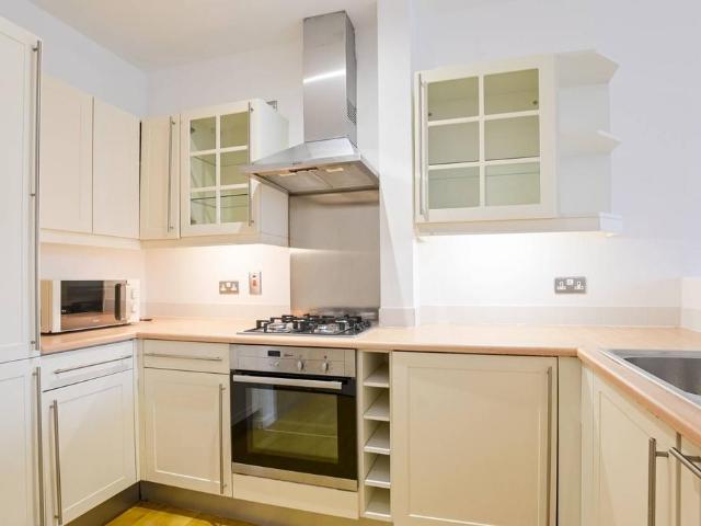 Apartment for rent in London Borough of Lambeth, Greater London