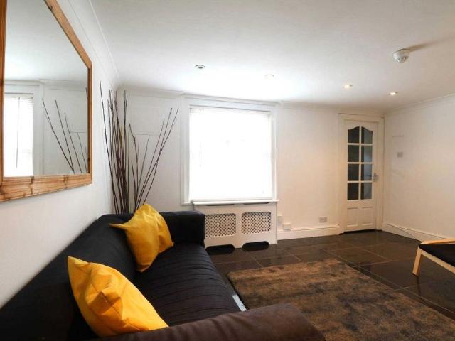 Apartment for rent in Reading West, Reading