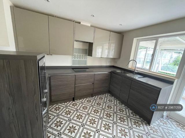 House for rent in Bedford