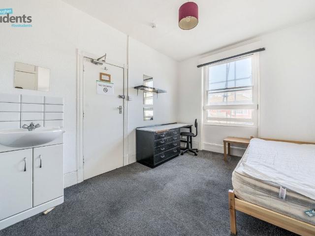 Apartment for rent in Brunswick, Brighton & Hove