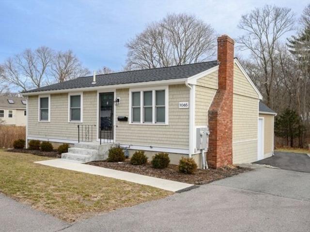 House for sale in Abington, Massachusetts