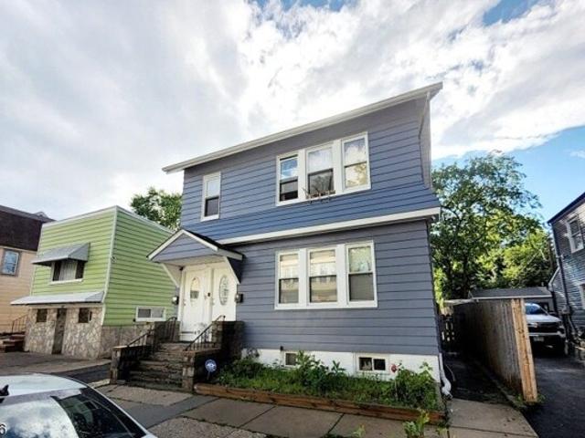 House for sale in East Orange