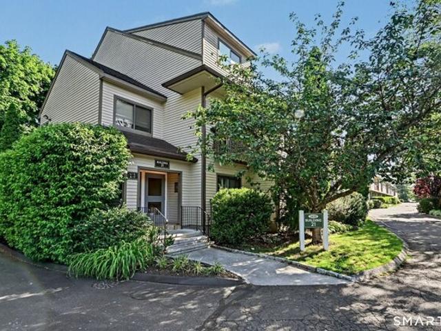 House for sale in Cos Cob, Connecticut