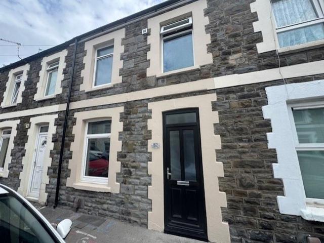 House for rent in Plasnewydd, Falcon Lodge
