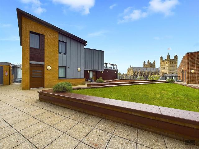 Apartment for rent in Newtown, Exeter