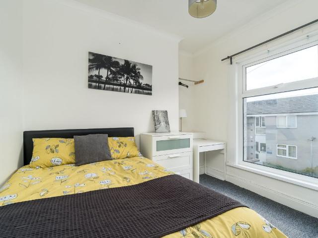 Room for rent in Mount Wise
