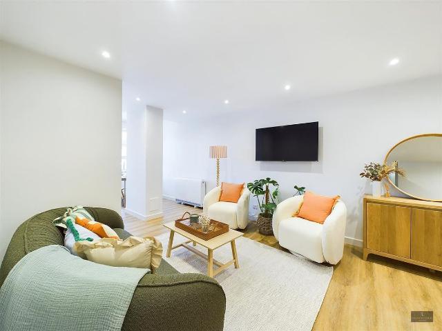 Apartment for rent in Watergate, Devon
