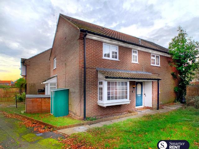 Apartment for rent in Emmbrook, Wokingham