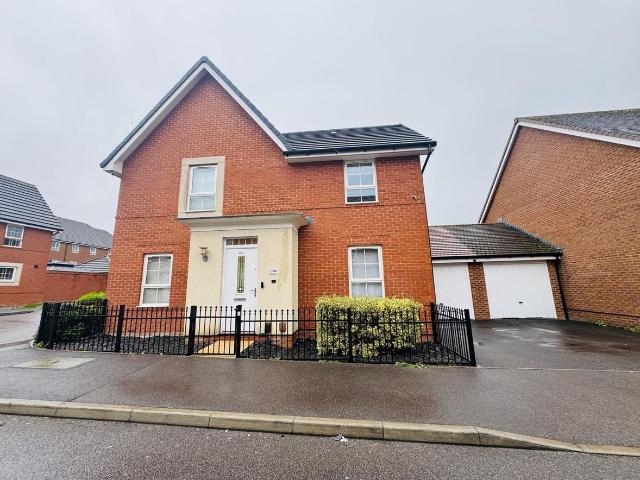 House for rent in Ifield, Crawley