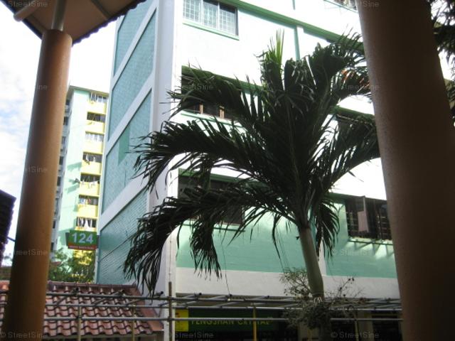 Detached House for sale in 16 Upper East Coast