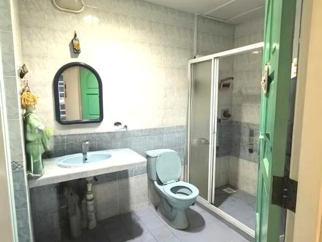 Condominium for sale in Bedok, 16 Upper East Coast