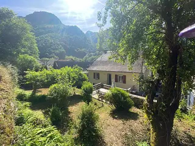 Maison vente à Oloron-Sainte-Marie, Bedous