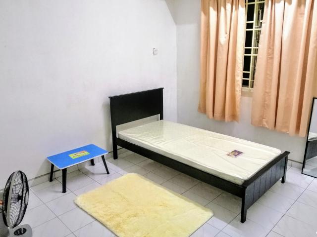Room for rent in Georgetown, Penang