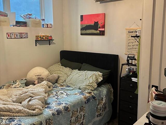 Room for rent in Arverne, New York