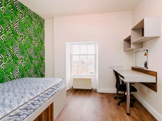 Room for rent in Grainger Town, Tyne And Wear