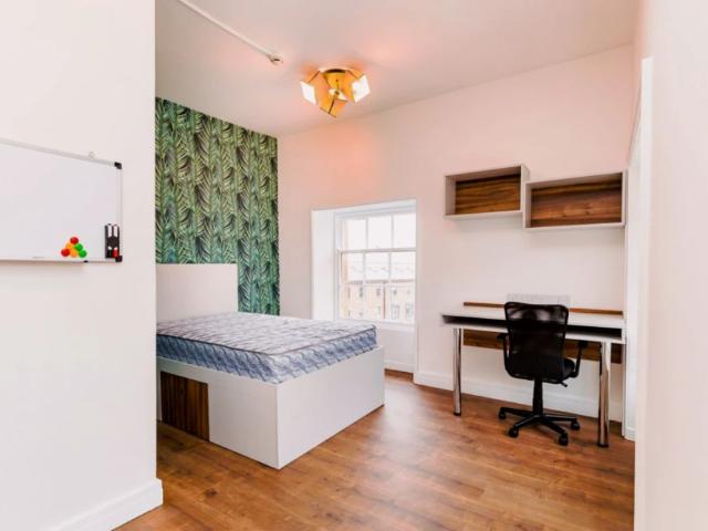 Room for rent in Grainger Town, Tyne And Wear