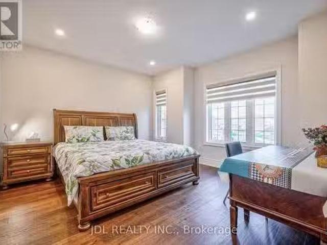 House for rent in Oakville, Ontario