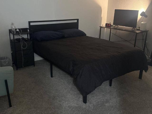 Room for rent in Parkway-South Sacramento, Sacramento