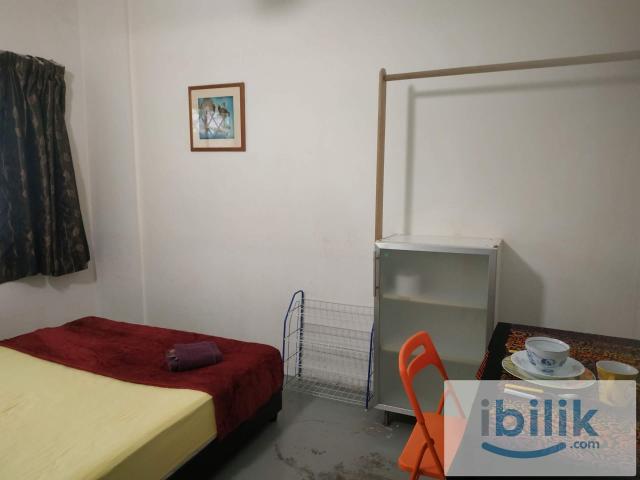Room for rent in PJU 7, Petaling Jaya