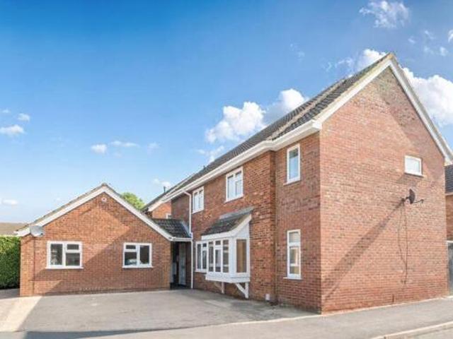 House for sale in Arlesey, Bedfordshire