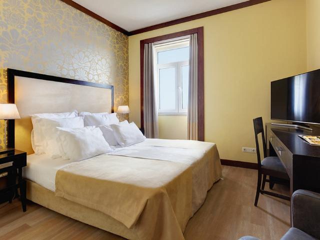 Quarto alugar em Santo António do Estoril, Cascais