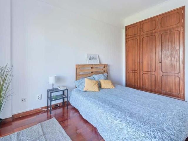 Quarto alugar em Centro Sul, Almada