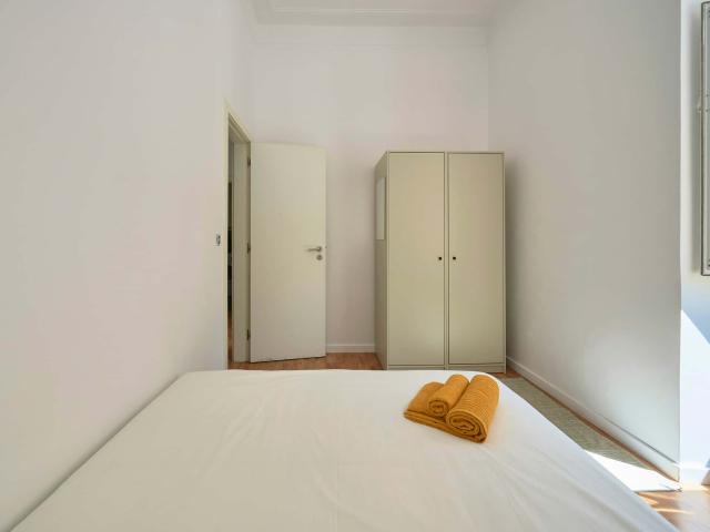 Quarto alugar em Bairro Lopes, Lisboa