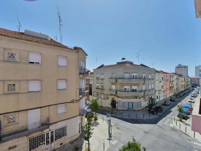Quarto alugar em Bairro Lopes, Lisboa